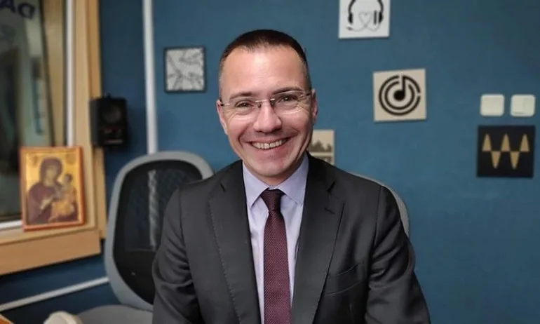 Ангел Джамбазки: България има хилядолетна култура и традиция и аз не се съмнявам в бъдещето на Отечеството - Tribune.bg