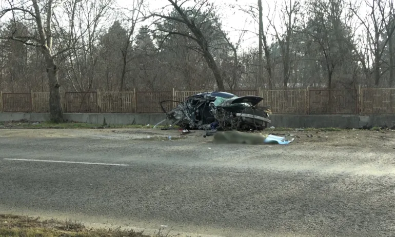Тежка катастрофа с жертва на входа на Русе / ОБНОВЕНА / - Tribune.bg