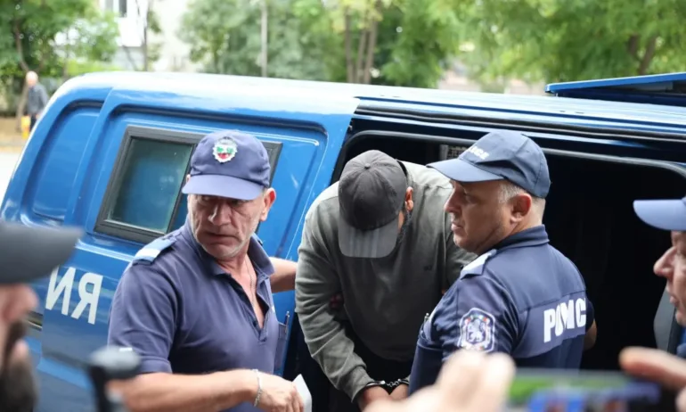 Пастрокът на 11-годишната Наталия вече е отведен в ареста на 4 РПУ във Варна - Tribune.bg