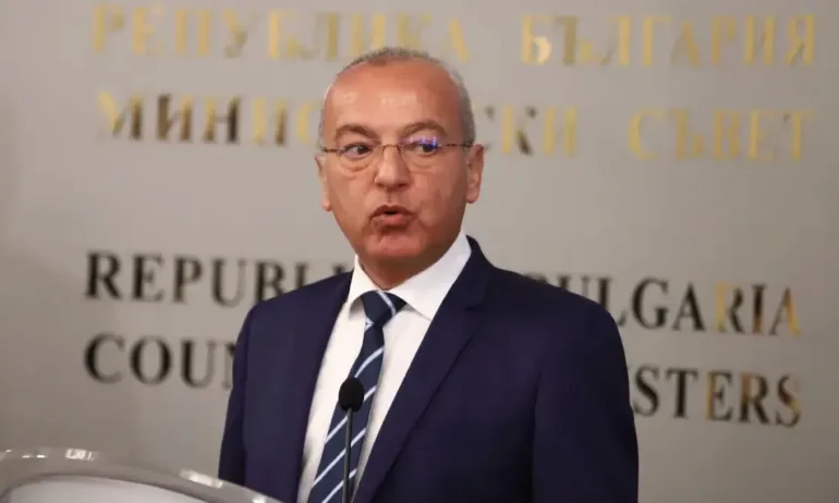 Бизнесът към Донев: Компенсации за тока или тежка ликвидна криза - Tribune.bg