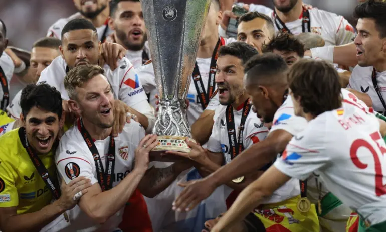 Испанците с рекорден седми трофейСевиля отново спечели Лига Европа!Рекордьорът по