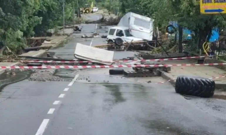Ден на траур в община Царево в памет на жертвите на потопа - Tribune.bg
