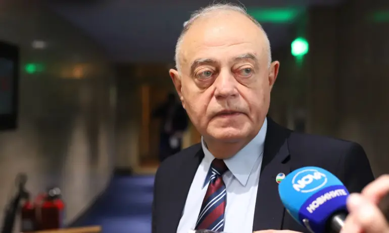 ПП-ДБ със заявка: Ще дойде време за други снимки, Калин Стоянов познава тези хора от 2013 г. - Tribune.bg