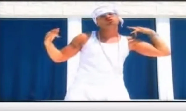 Рапърът Кобака се е задушил с любовница в гараж в Пловдив - Tribune.bg