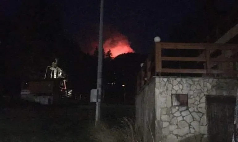 Продължава битката с пожара в Рила - Tribune.bg