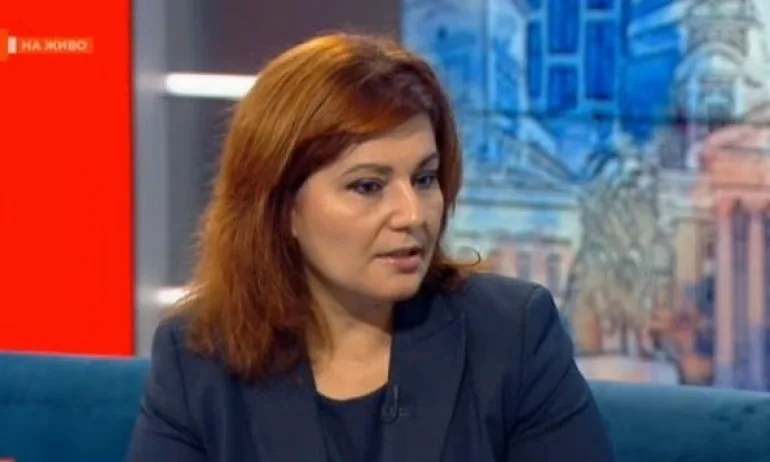 Проф. Сербезова: Има дефицит на някои антибиотици, лекуващи COVID-19 - Tribune.bg