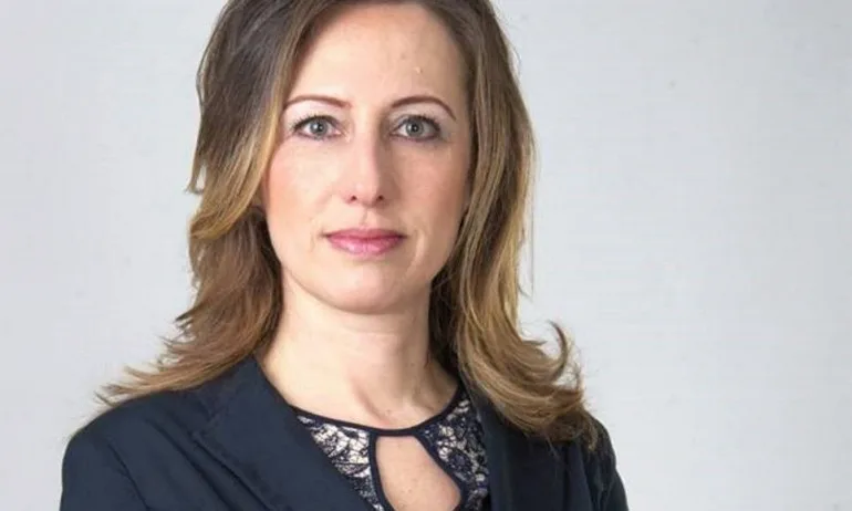 Народният представител от ГЕРБ Ася Пеева дари средства на УМБАЛ-Поморие - Tribune.bg