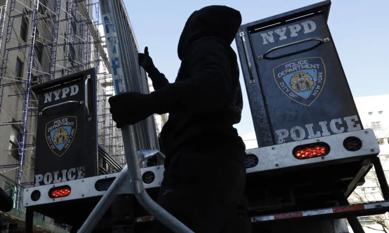 Полицията в САЩ в повишена готовност заради очаквани протести в защита на Доналд Тръмп - Tribune.bg