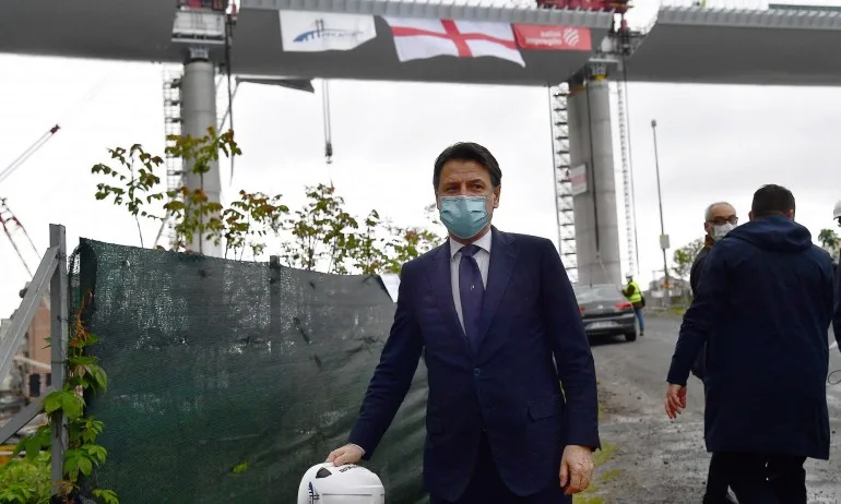 Възстановиха срутилия се мост в Генуа - Tribune.bg