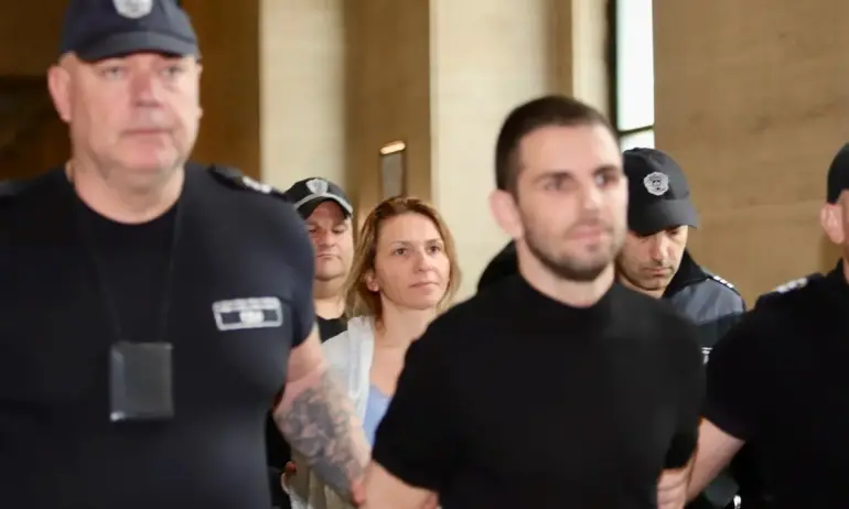 Съдът решава дали да пусне с по-лека мярка бившата шефка на Агенция Митници - Tribune.bg