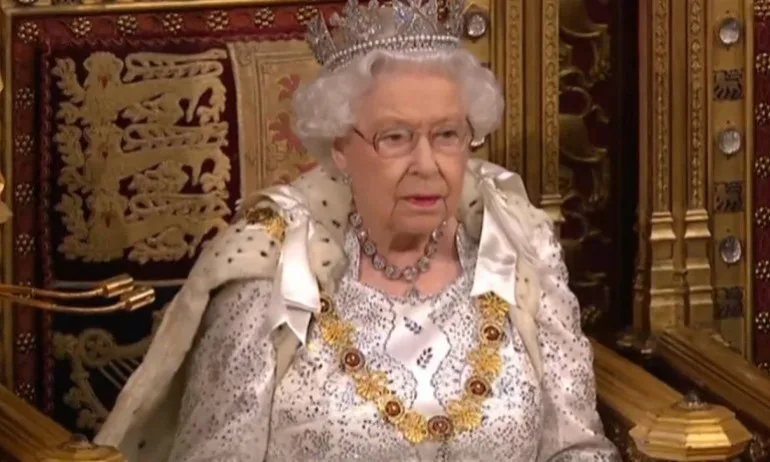 Кралица Елизабет II няма да се пенсионира на 95 години - Tribune.bg