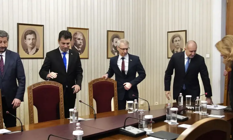 Утре Радев дава мандата на ПП/ДБ, Борисов вече ги отряза - Tribune.bg