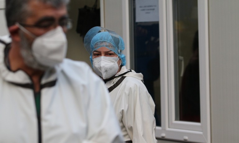 Остър кадрови дефицит на лекари и сестри в болниците у нас - Tribune.bg