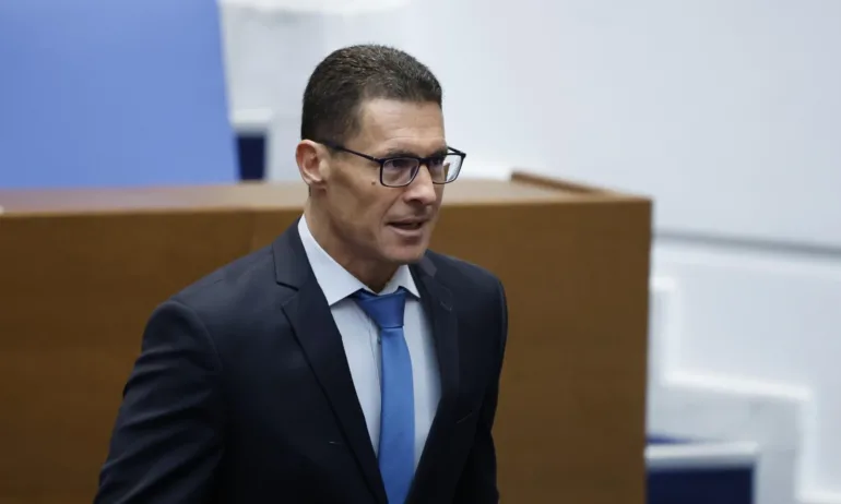 Променят финансирането на образованието: Парите ще зависят от постигнатите резултати - Tribune.bg