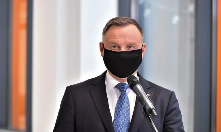 Полски писател и журналист с обвинение, след като нарекъл президента идиот - Tribune.bg