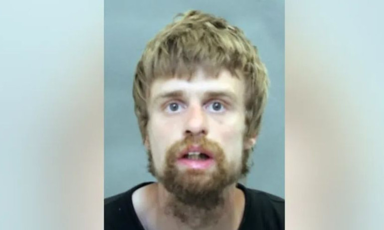 Канадската полиция издирва жена с къса коса и козя брадичка - Tribune.bg