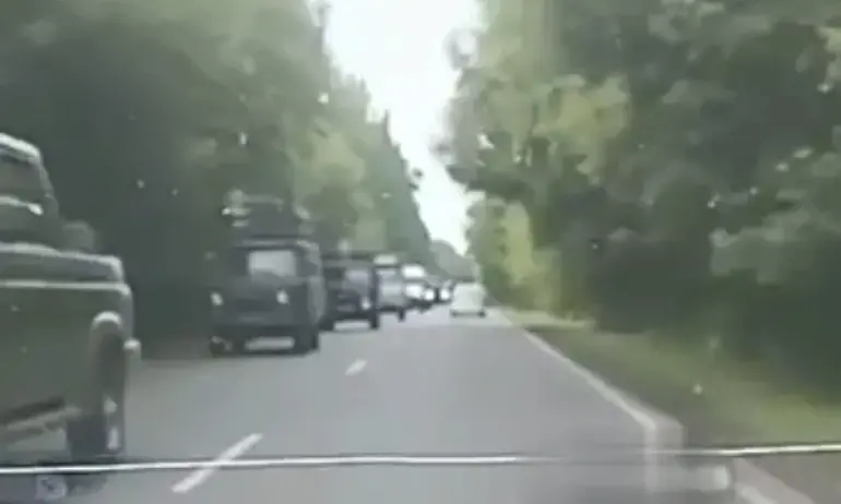 Колоната на ЧВК Вагнер се движи по магистралата в района на Воронеж? - Tribune.bg