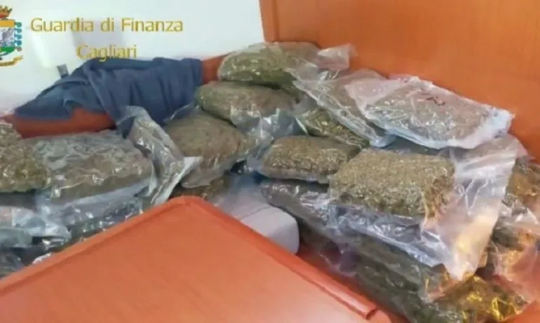 Сашо Турчина и ММА боецът Калоян са арестуваните трафиканти край Сардиния - Tribune.bg