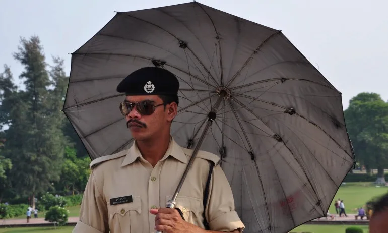 500 пъти Много съжалявам пишат туристи за нарушаване на правилата в Индия - Tribune.bg