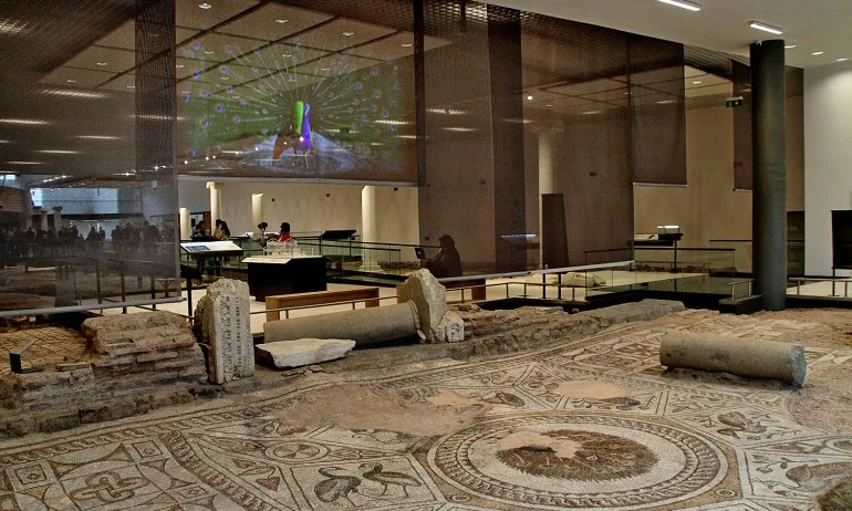 Епископската базилика в Пловдив отвори врати - Tribune.bg