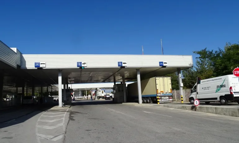 Пристигащите у нас от Република Северна Македония подлежат на 14-дневна карантина - Tribune.bg