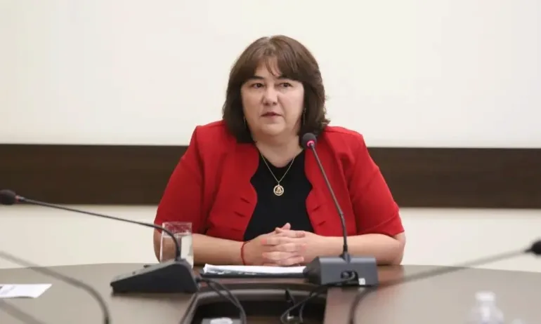 Росица Велкова: Не очакваме по-добра доходност, напротив - тя ще се влошава - Tribune.bg