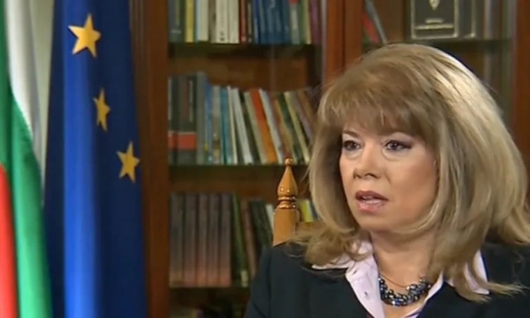 Илияна Йотова: Моят съпруг не ползва НСО, не съветвам президента за поведението на жена му - Tribune.bg