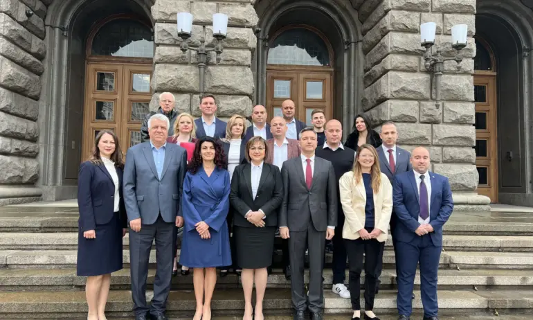 БСП регистрира листата си за eвроизборите - Tribune.bg