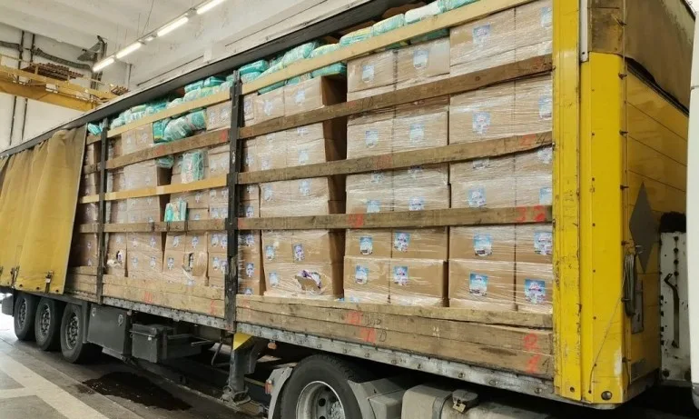 Пресякоха канал за пестициди, задържани са 18 тона - Tribune.bg