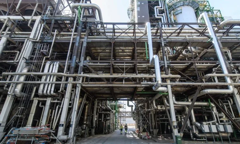 Алтернативни източници на синьо гориво свалиха цените на Булгаргаз - Tribune.bg