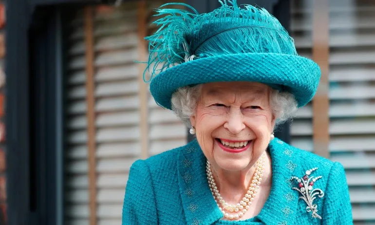 Кралицата с обръщение към националния тим на Англия - Tribune.bg