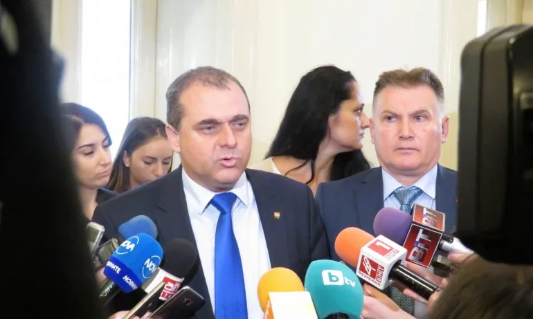 ВМРО доволни от решението кладенци, навеси и чешми да се строят без разрешение от общината - Tribune.bg