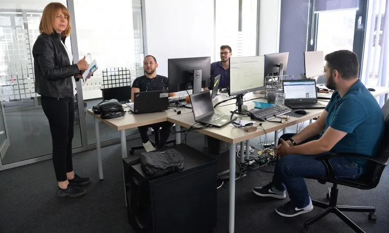 Фандъкова: Изграждаме Биотехнологичен парк в София за нови технологии и изследвания във фармацията - Tribune.bg