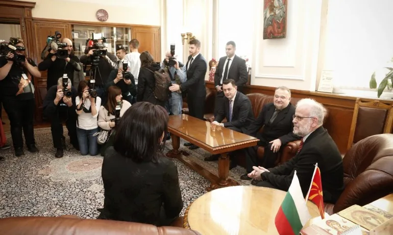 Парламентът единодушно каза да на Северна Македония в НАТО - Tribune.bg