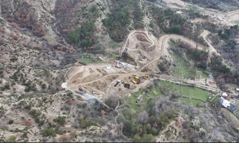 Обходният път на Кресна ще разполага с три големи моста и два тунела - Tribune.bg