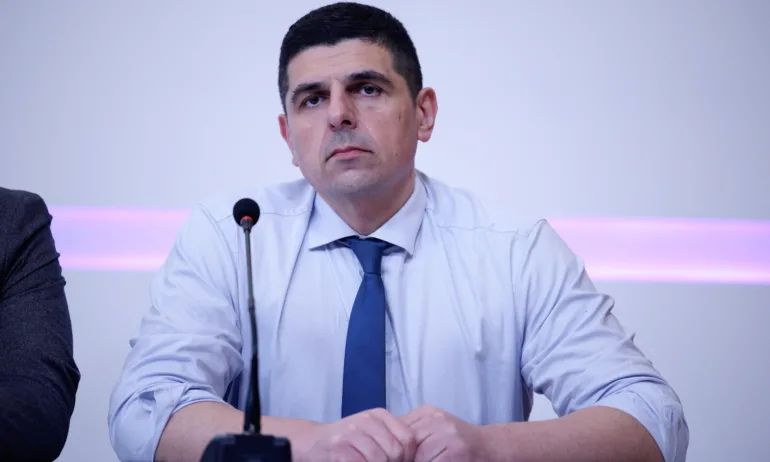 Ивайло Мирчев: Искаме да има председател на НС, но не някой, който изпълнява предизборната програма на Пеевски - Tribune.bg