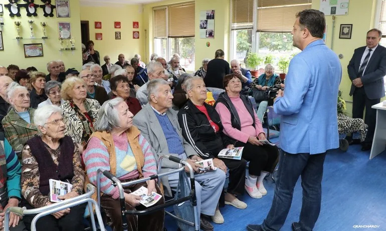 Даниел Панов: Създаваме нов център за социални грижи за възрастни хора - Tribune.bg