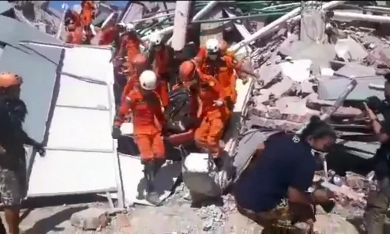 Броят на жертвите в Индонезия расте – намерени са 832 тела - Tribune.bg