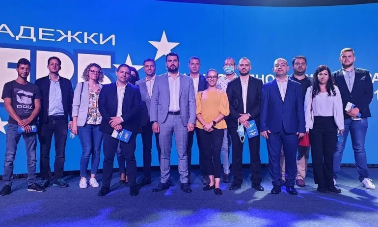 Преизбраха Георг Георгиев за председател на МГЕРБ - Tribune.bg