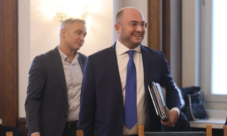 На първо четене: Правна комисия прие бюджетът за съдебната власт - Tribune.bg