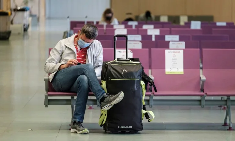 Падна карантината за част от пристигащите българи от Африка - Tribune.bg