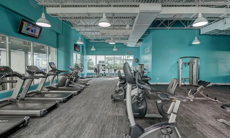 КЗП: В България няма акредитиран орган, който да контролира безопасността на фитнес залите, съгласно европейските изисквания - Tribune.bg