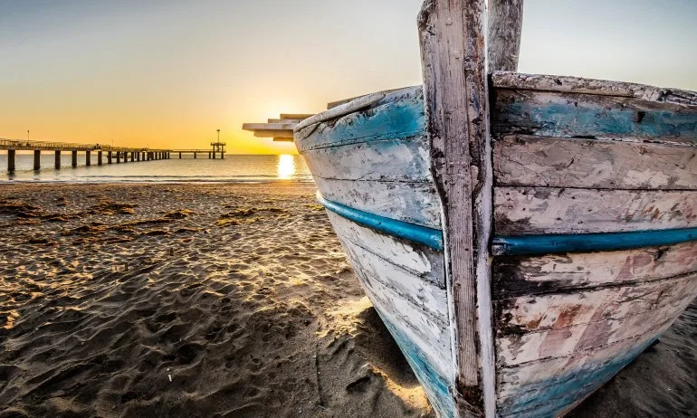 НСИ: Рекорден брой чужденци посетиха България през август - Tribune.bg