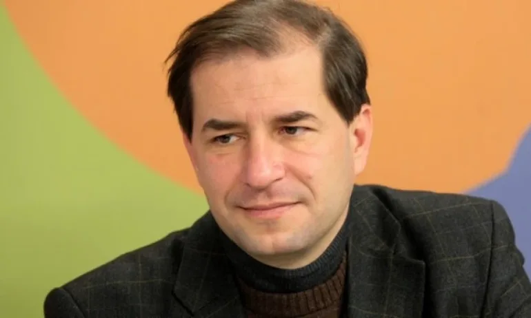Доц. Борислав Цеков: Уволнете ЦИК - Tribune.bg