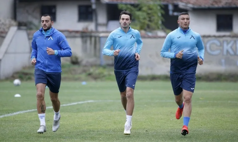 Правят нови тестове за коронавирус в Левски - Tribune.bg