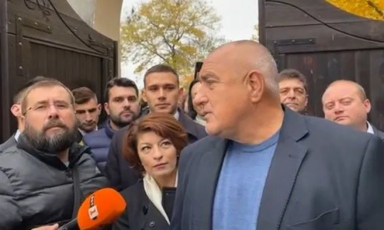 Борисов с първи коментар за решението на КС: Радев е знаел за гражданството на Петков (ВИДЕО/ОБНОВЕНА) - Tribune.bg