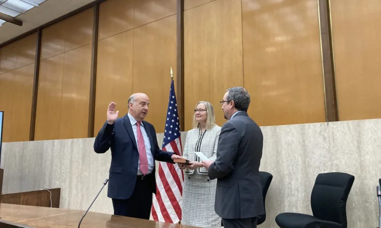 Новият посланик на САЩ в България Кенет Мъртън положи клетва - Tribune.bg