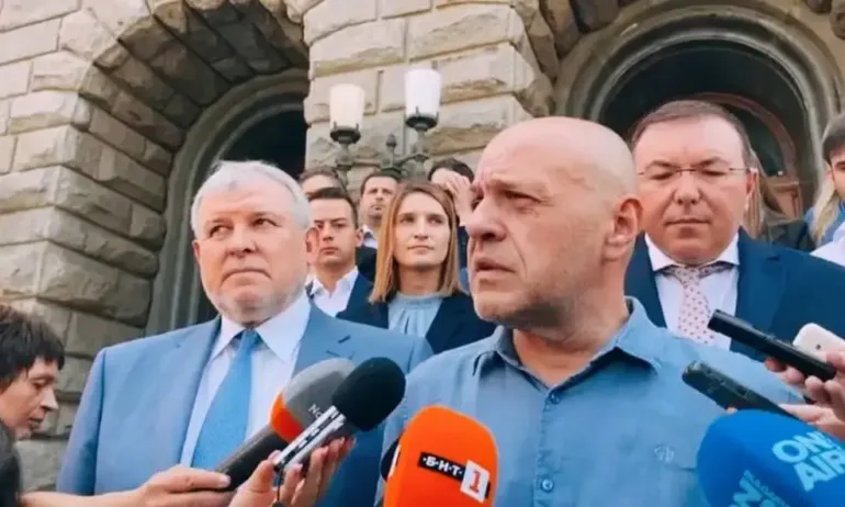 ГЕРБ: Време е България да скъса с политическата шарлатания - Tribune.bg