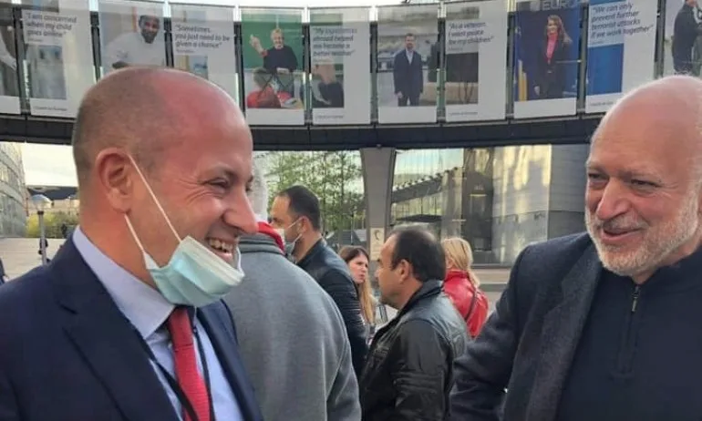 Димчев: Резултатът от абсурдното хулене: БСП свали доверието Йончева, а ЕНП – от Кънев - Tribune.bg