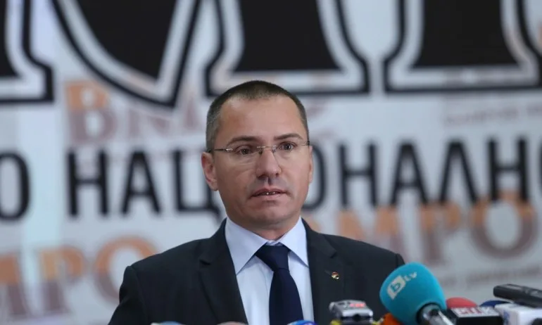 Джамбазки: Служебното правителство да подкрепи репатрирането на нелегални мигранти - Tribune.bg